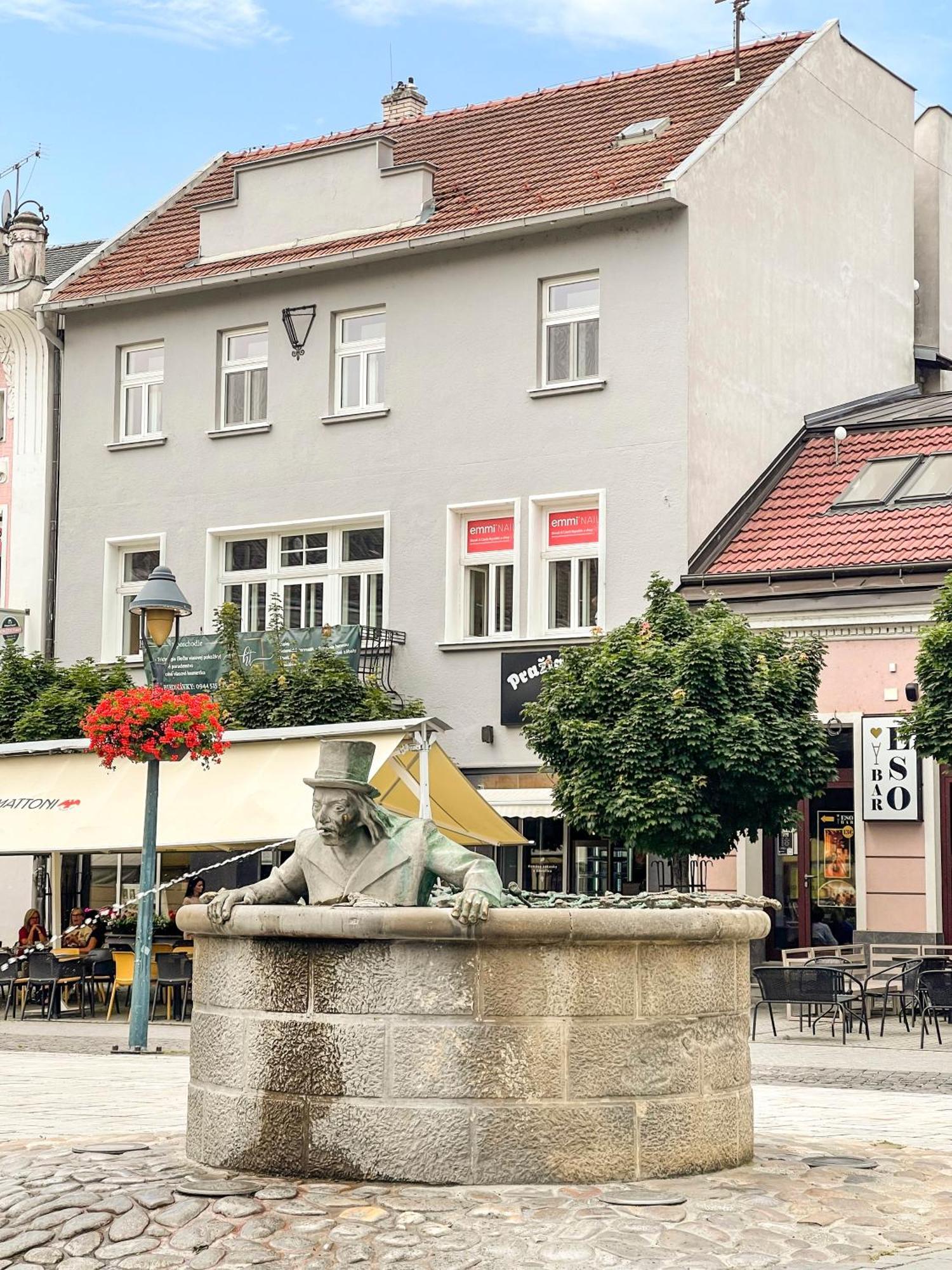 Apartman Vita Lite Trenčín Exteriör bild